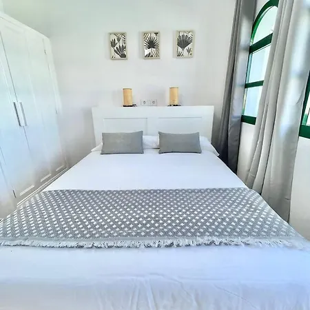 Διαμέρισμα Paradise Sun & Pool