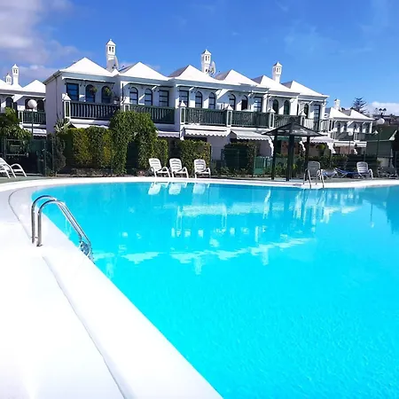 Paradise Sun & Pool * Μασπαλόμας