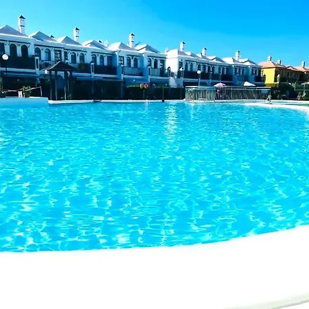 Paradise Sun & Pool *